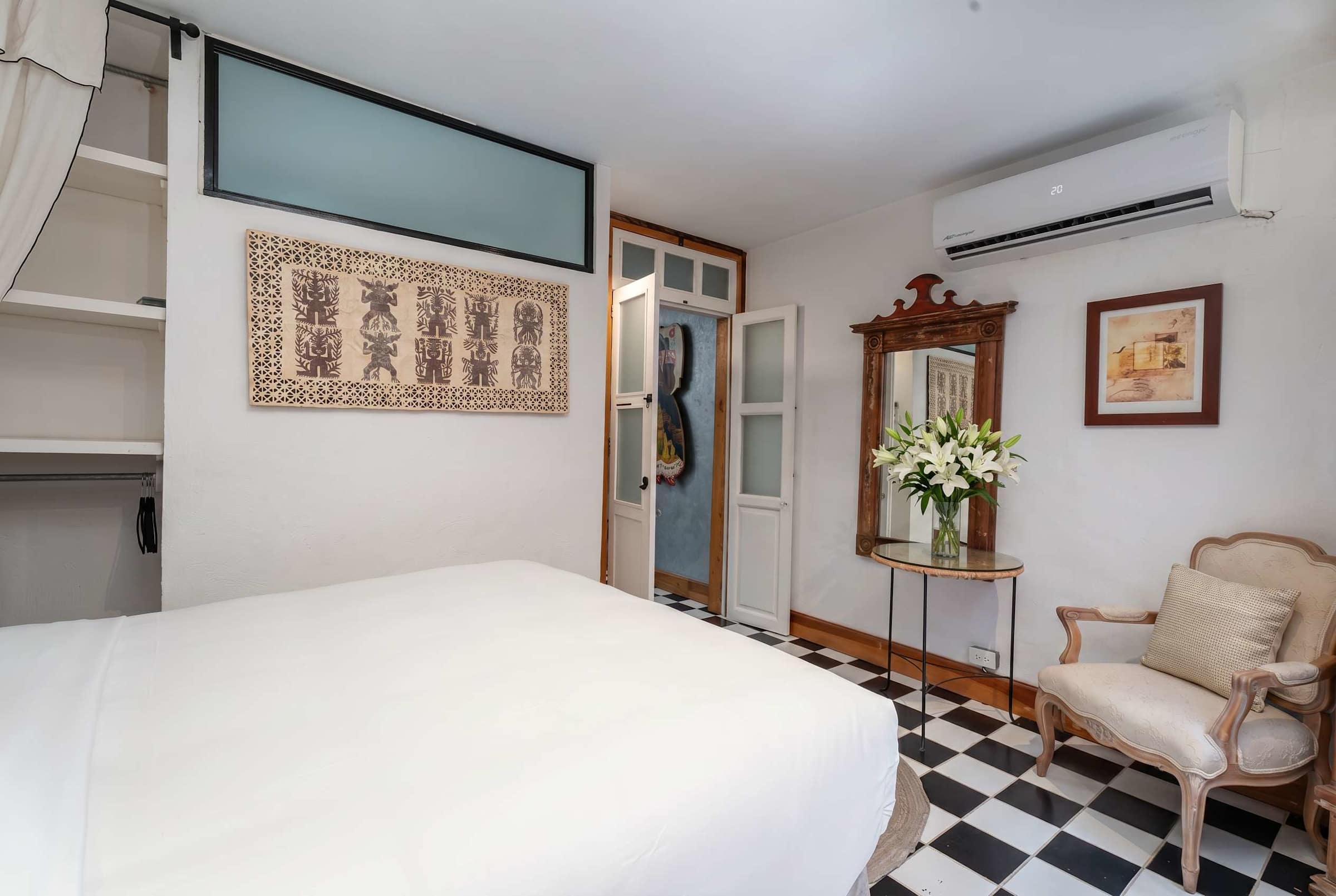 The Bird House, 2BR Artistic Retreat for Creatives 20