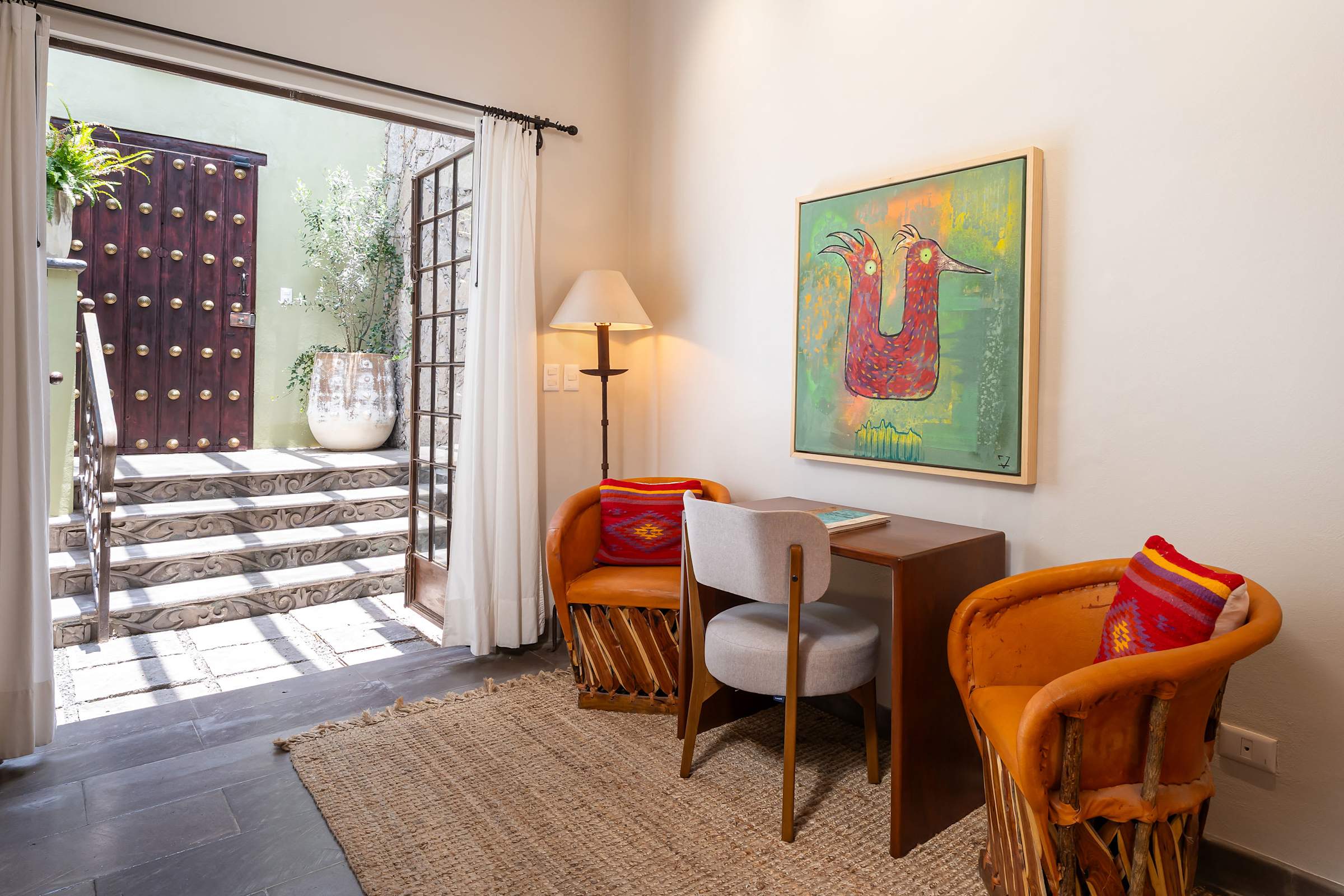 Casa Esperanza, 2BR Colonial Charm w/ Sunset Views 6