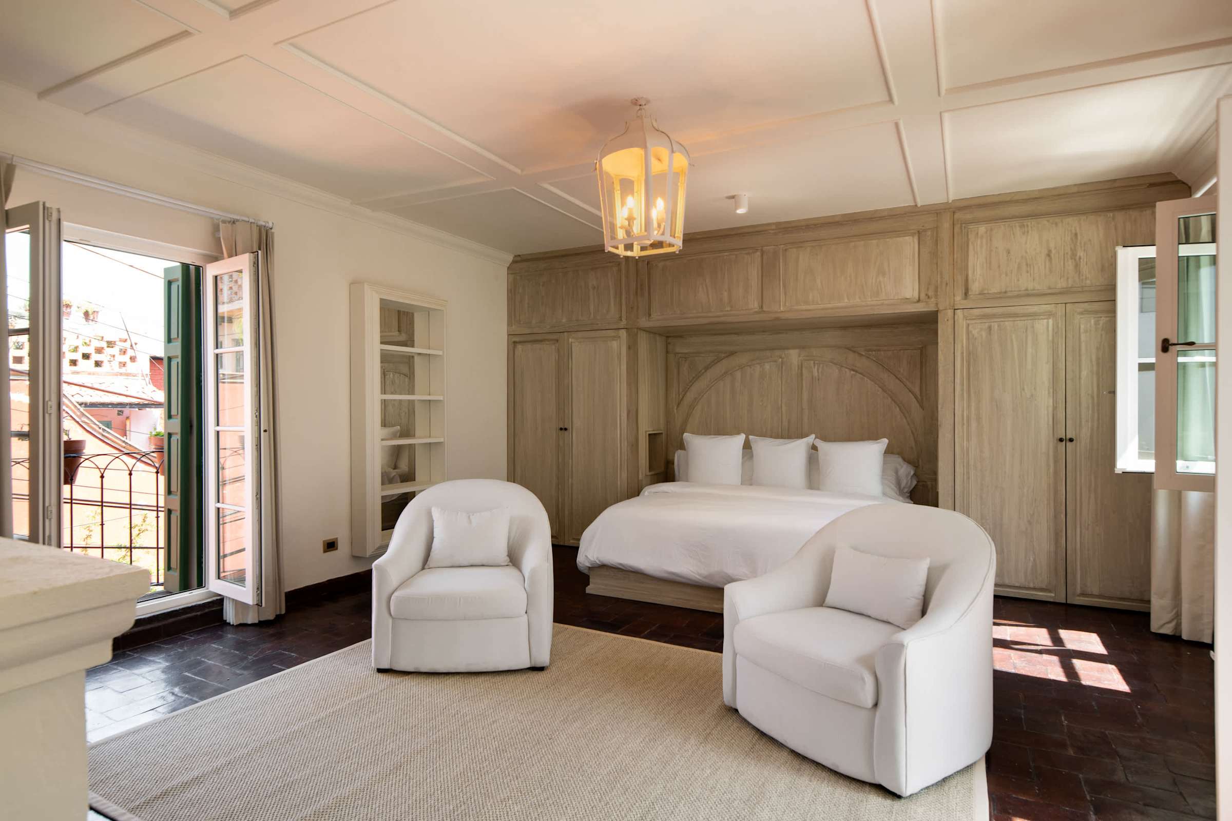 Suite 5: King bed, ensuite bathroom with shower and copper soaking tub, private balcony