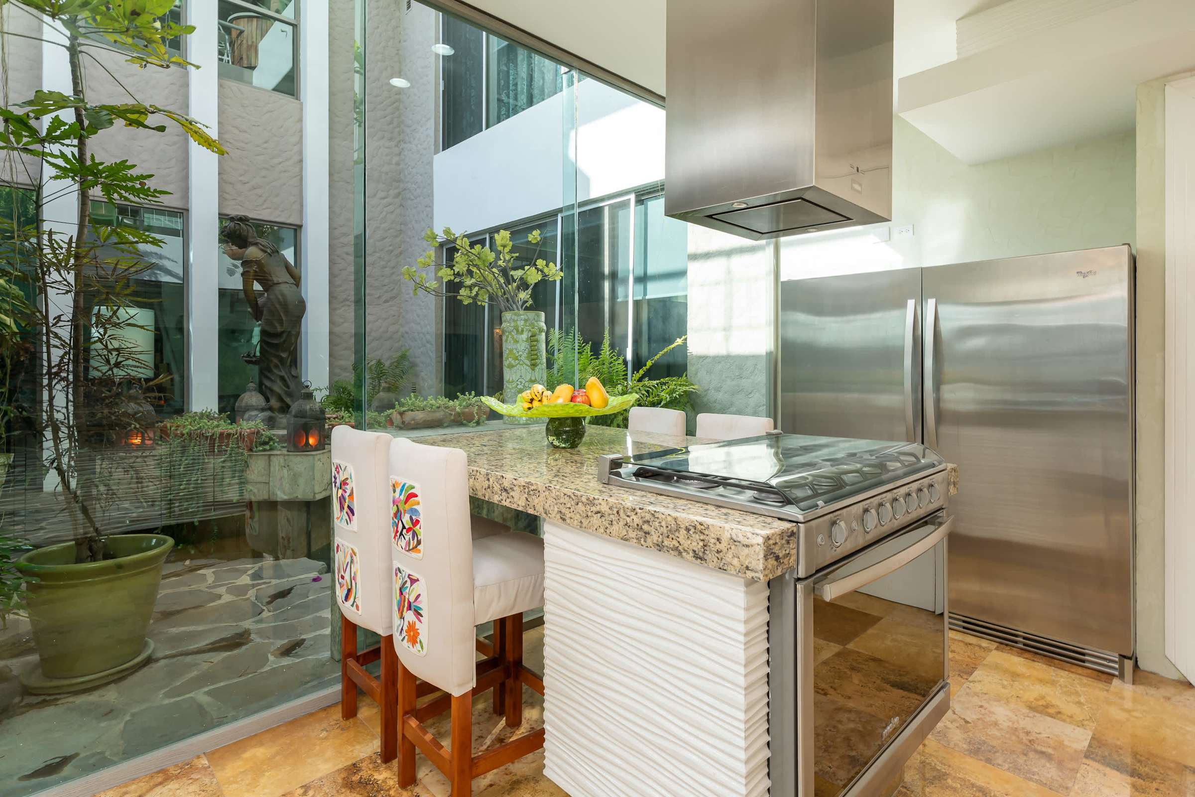 Kitchen with garden view