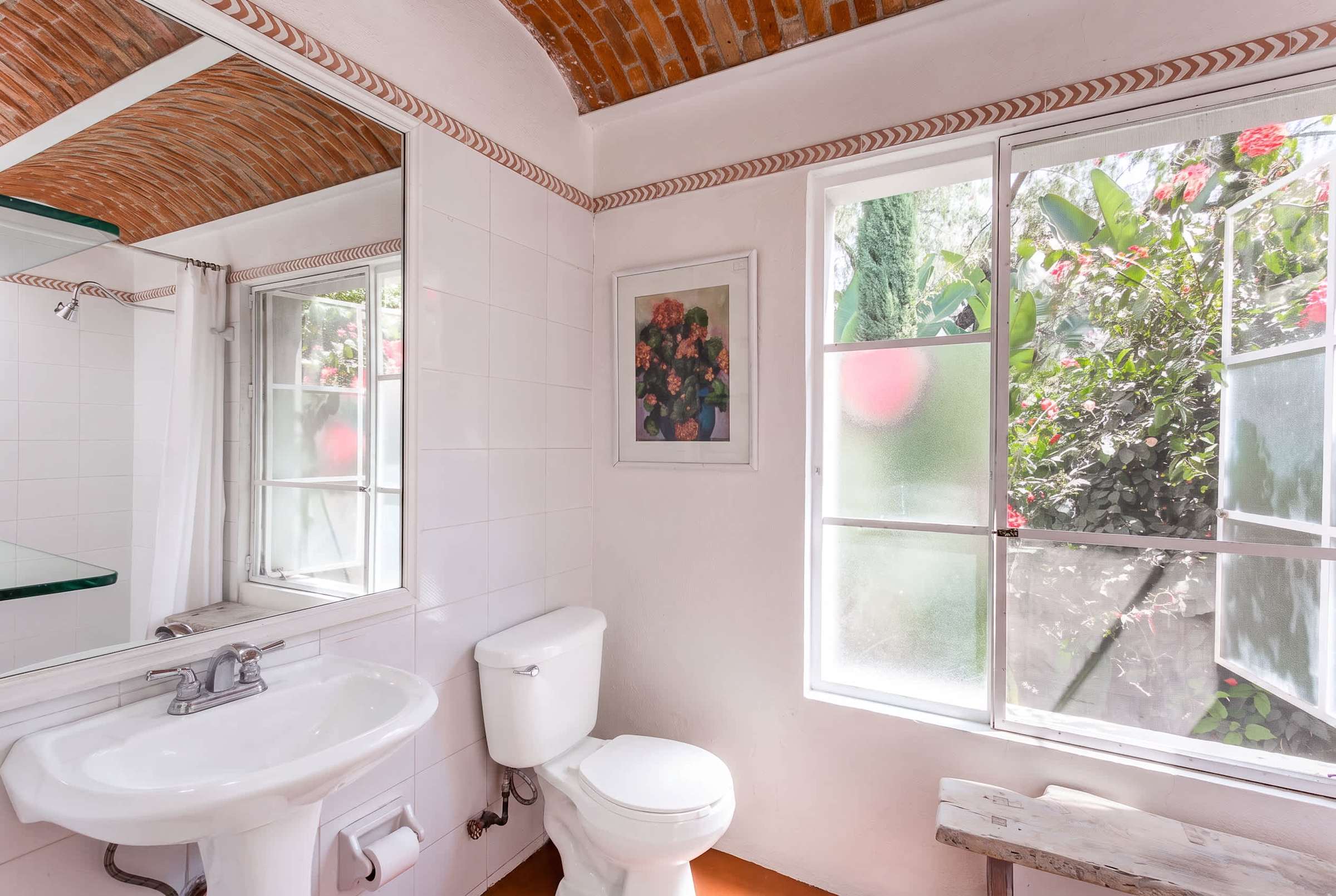 Casa Tranquilo 4BR Home by Rosewood with Hot Tub · photo 22