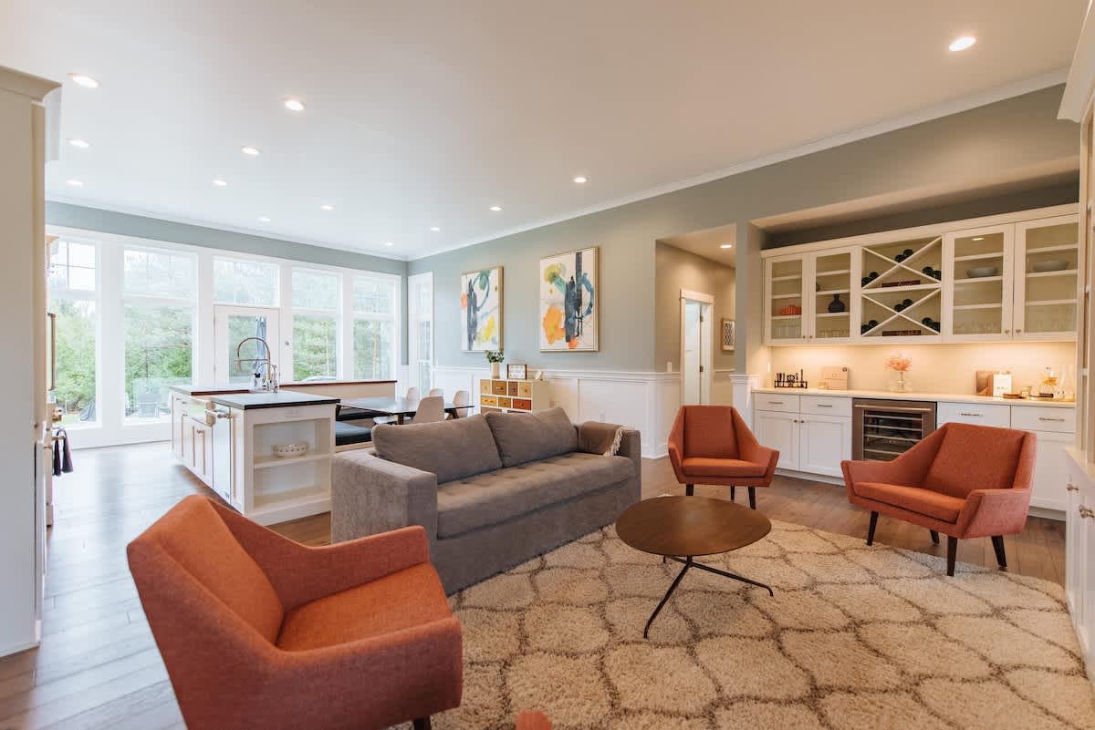Designer Craftsman Home + Loft · Walk to Egg Harbor