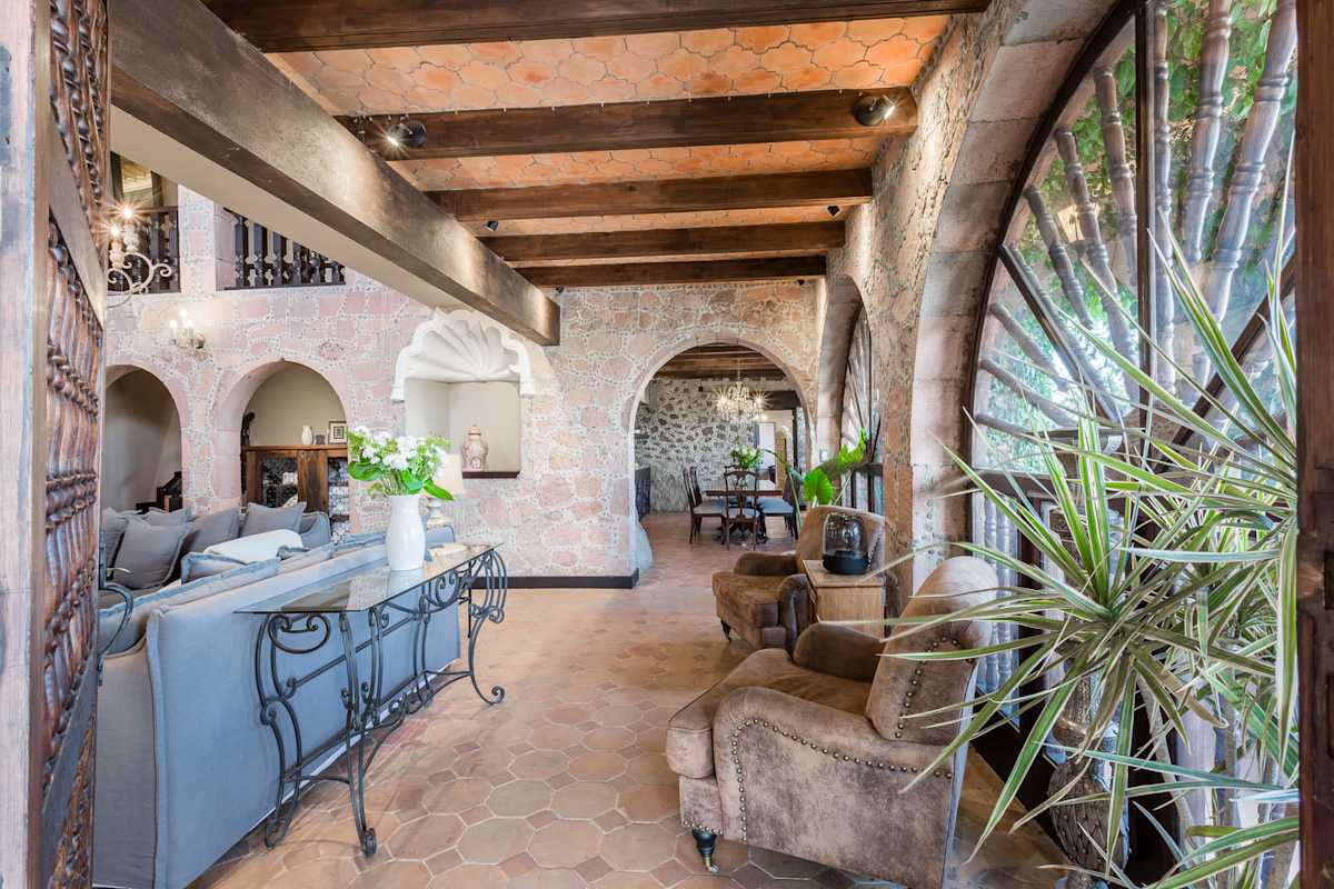 Casa Vista 6BR Villa, 16p Jacuzzi Pool & Breakfast · photo 13