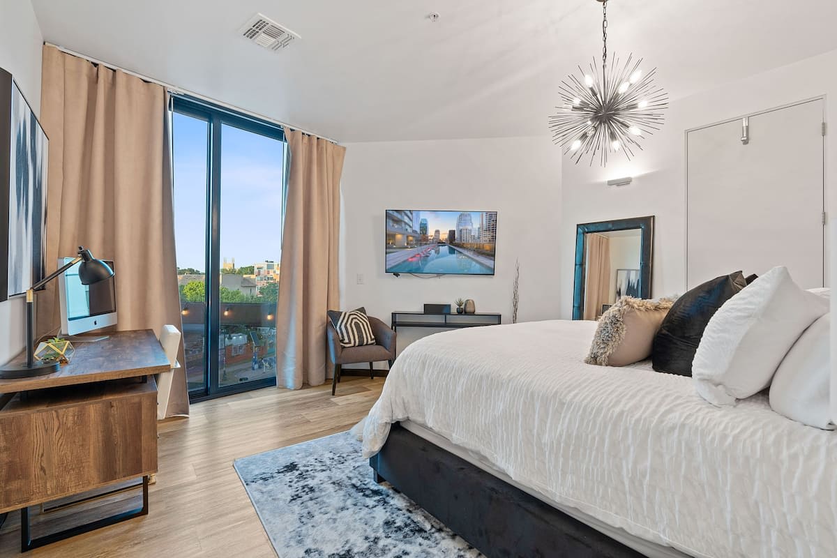 Main bedroom