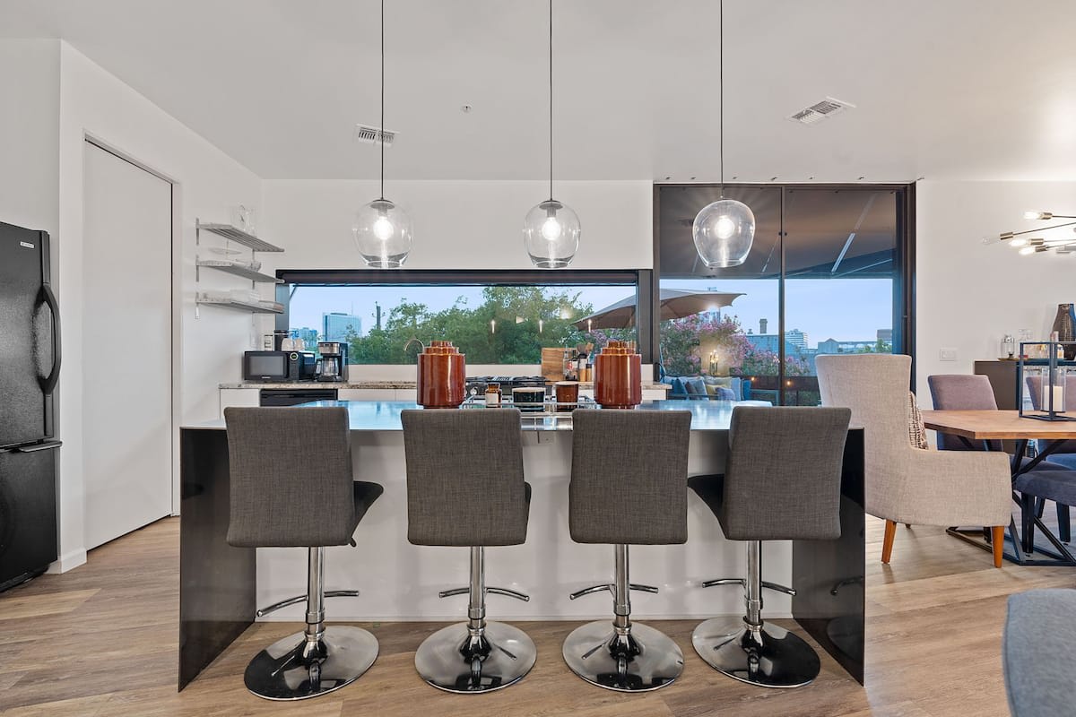 Kitchen with bar seating