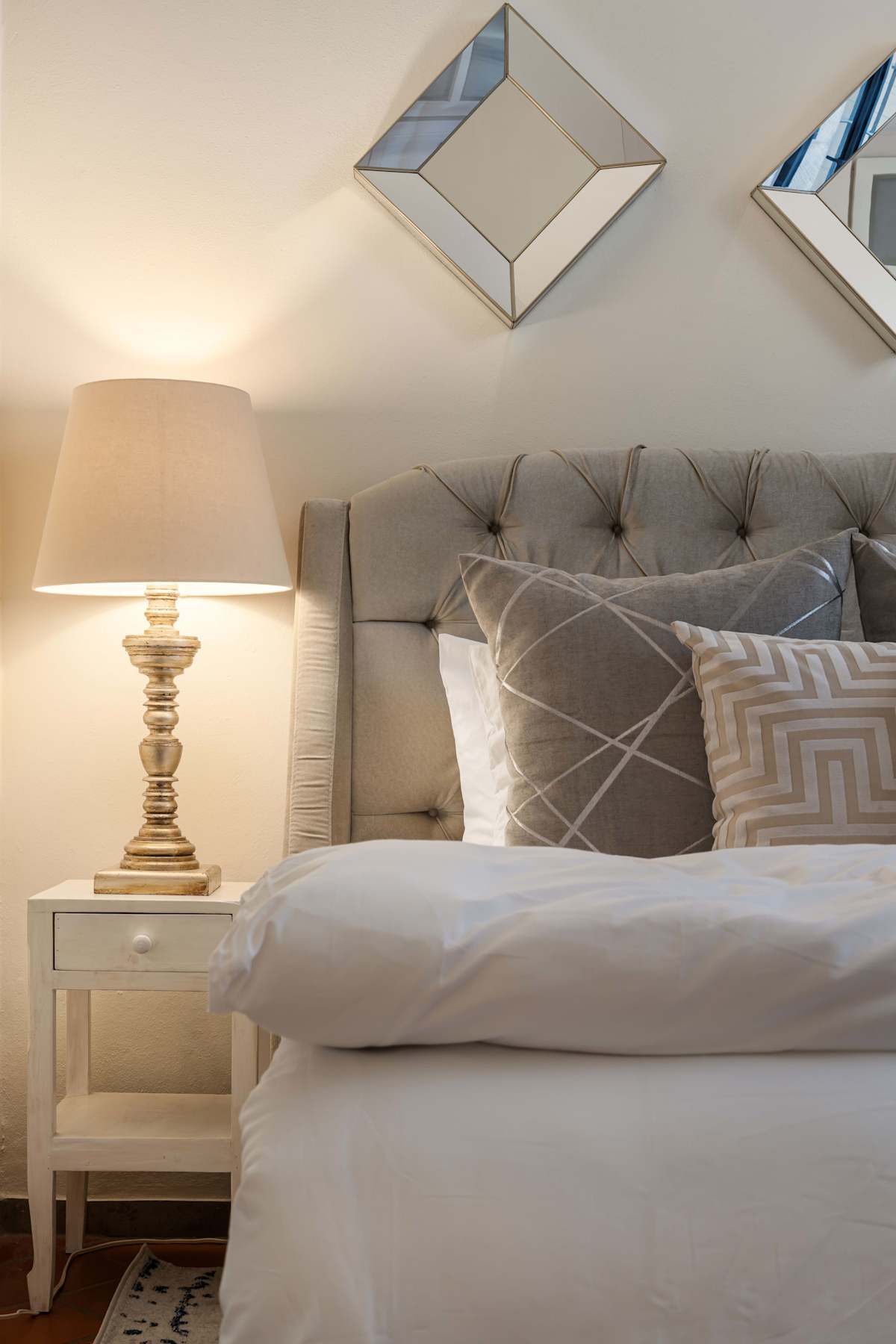 Main bedroom details
