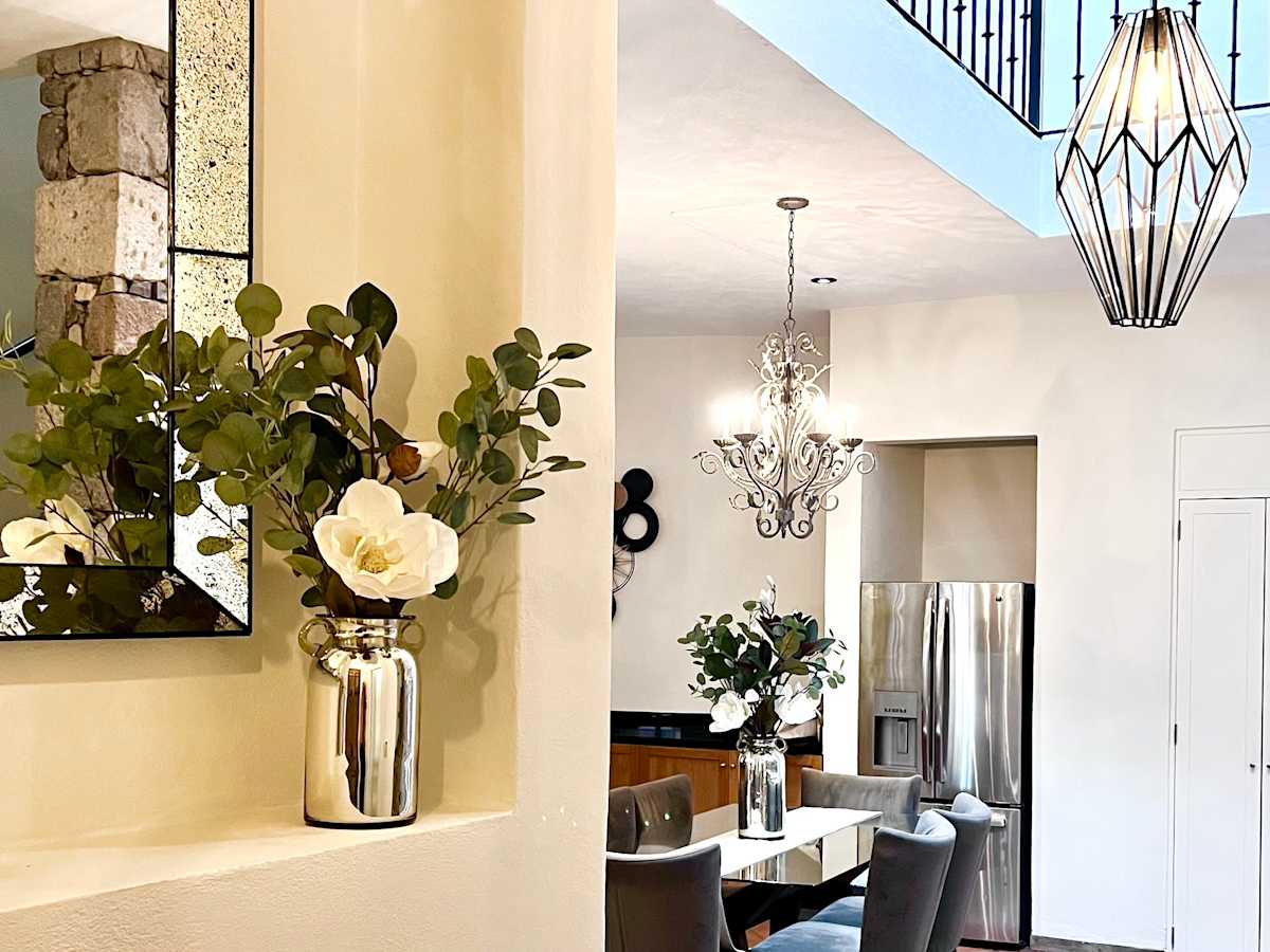 Elegant entry