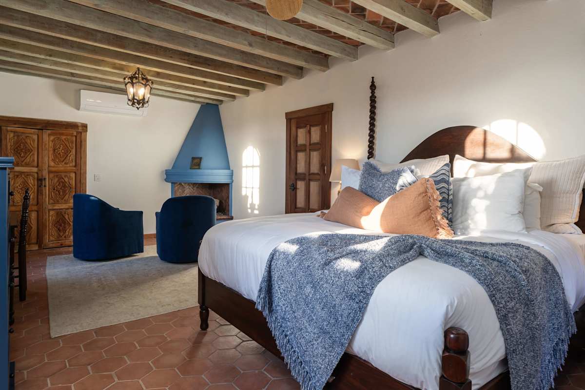 Bedroom 2 with king bed