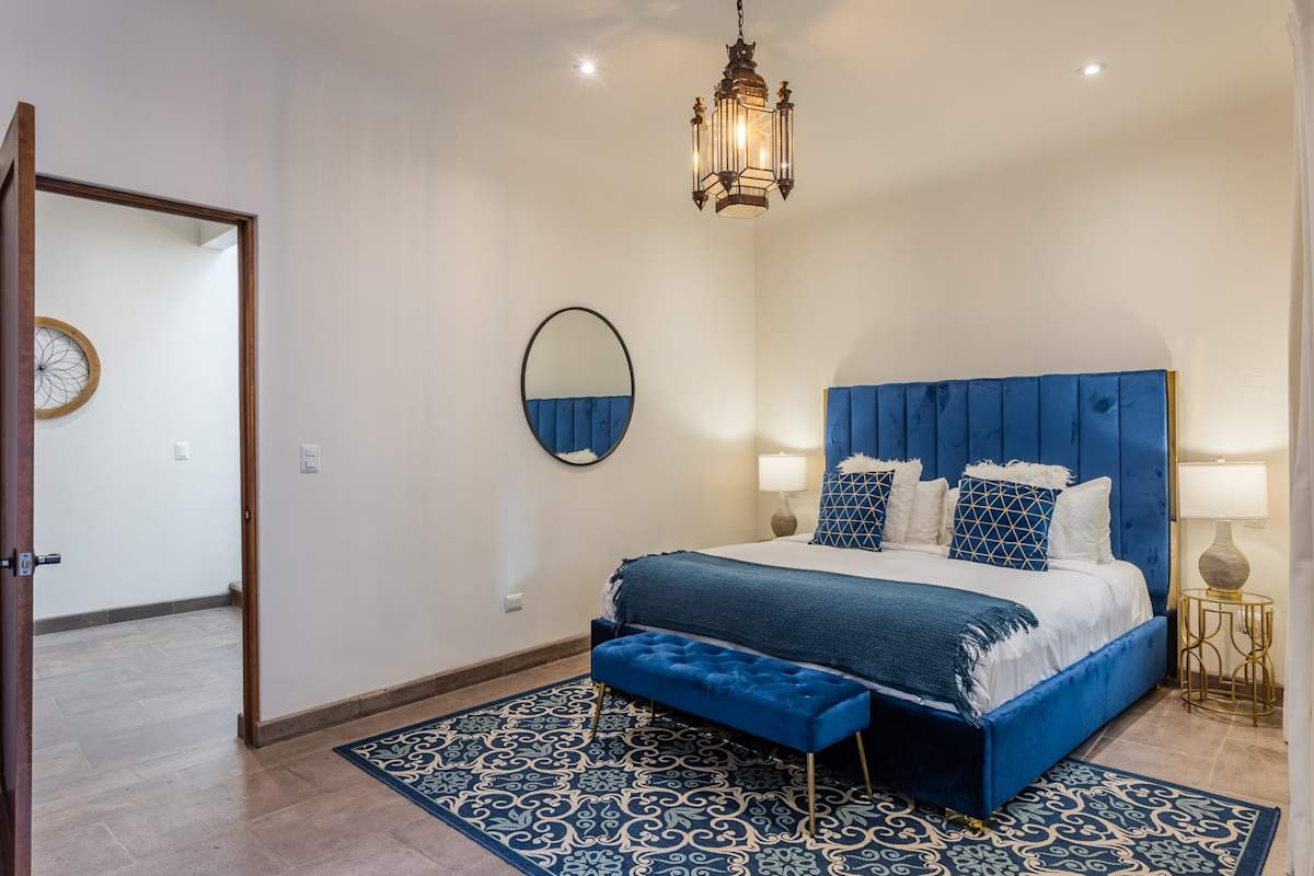 Casa Cielo 4 Story Luxury with Rooftop Hot Tub +AC · photo 27