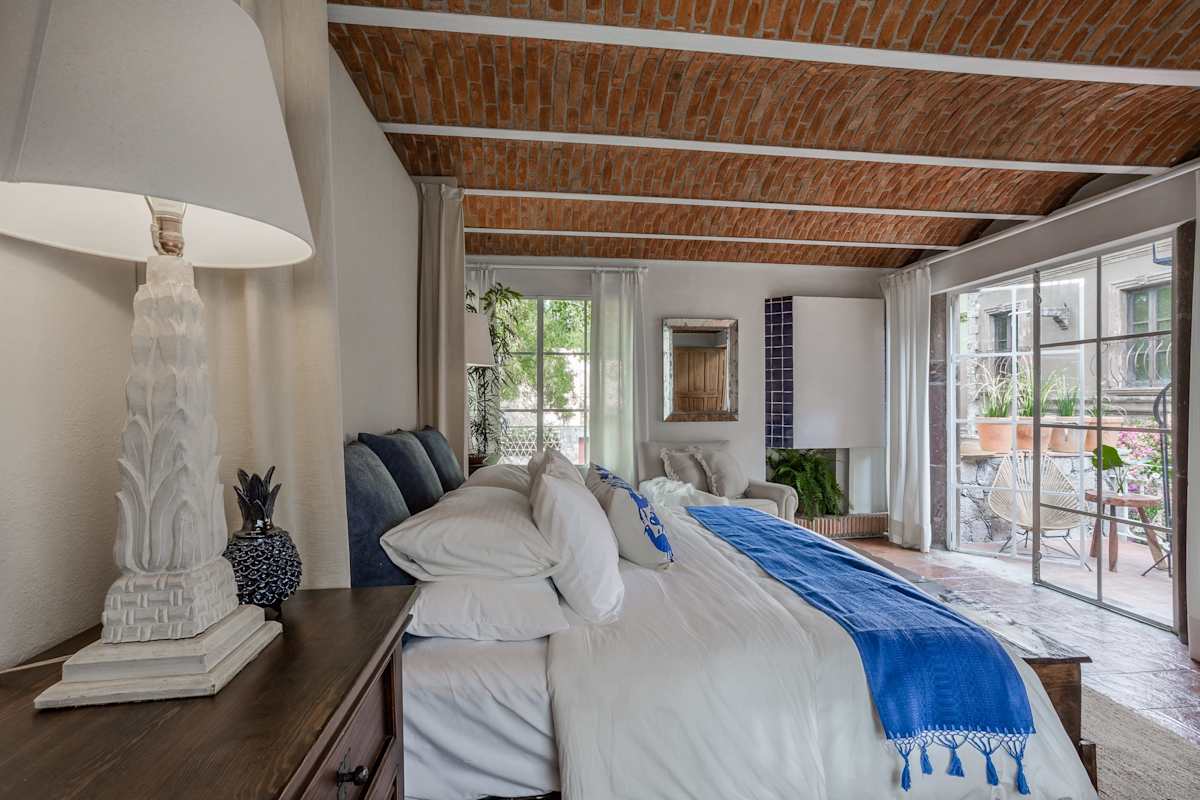 Casa Tranquilo 4BR Home by Rosewood with Hot Tub · photo 14