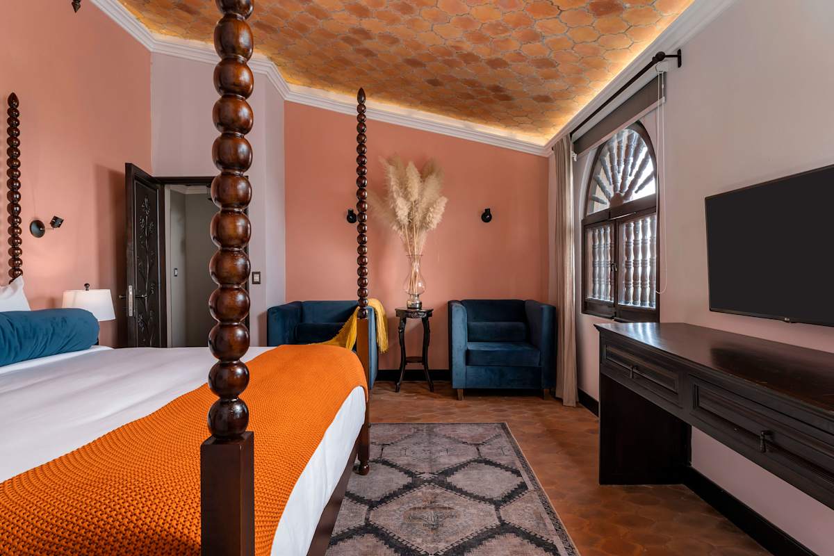 Casa Vista 6BR Villa, 16p Jacuzzi Pool & Breakfast · photo 26