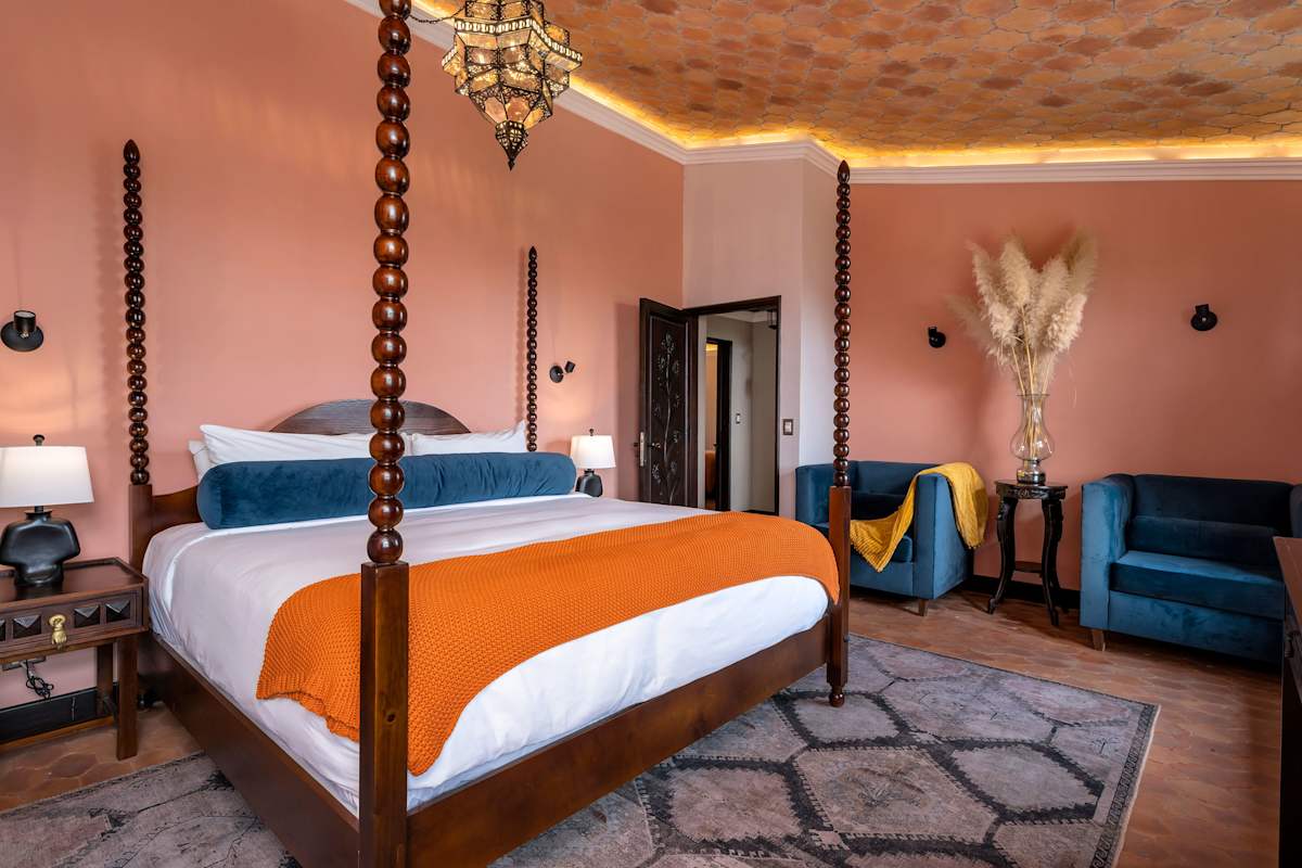 Casa Vista 6BR Villa, 16p Jacuzzi Pool & Breakfast · photo 24