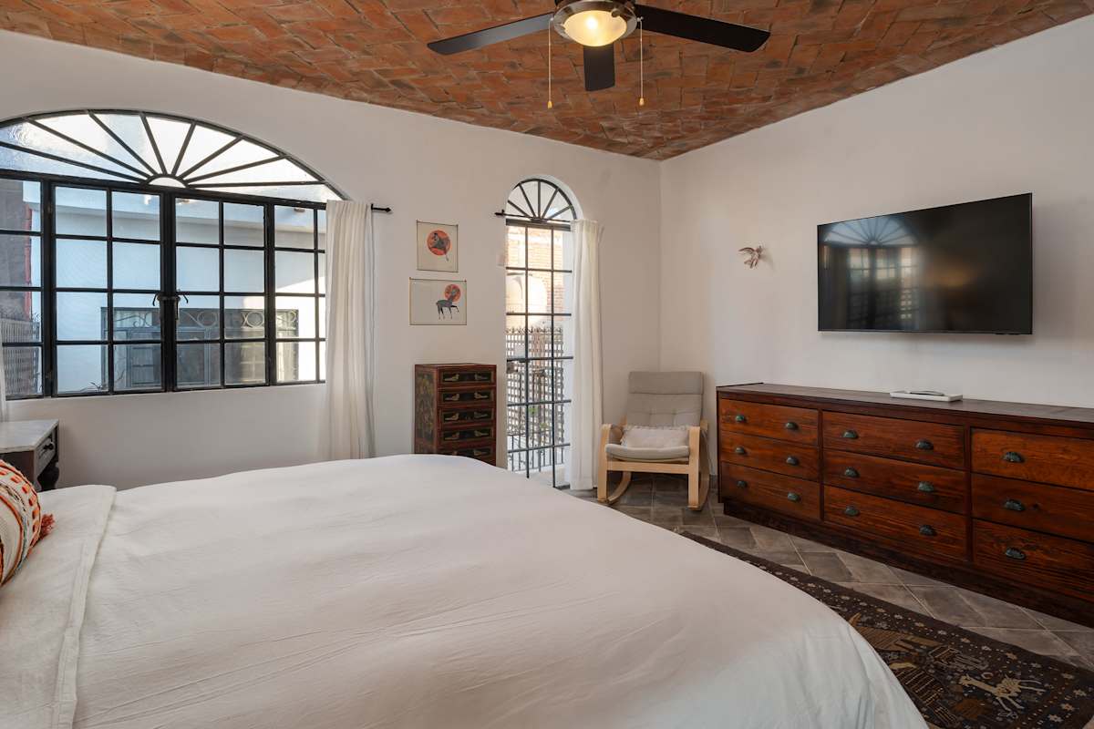 Casa Bellavista, 4BR in Centro Jardin Allende · photo 15