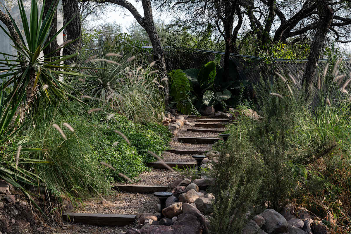 CASA DOM: Tranquil Retreat in the Mountain Desert · photo 34