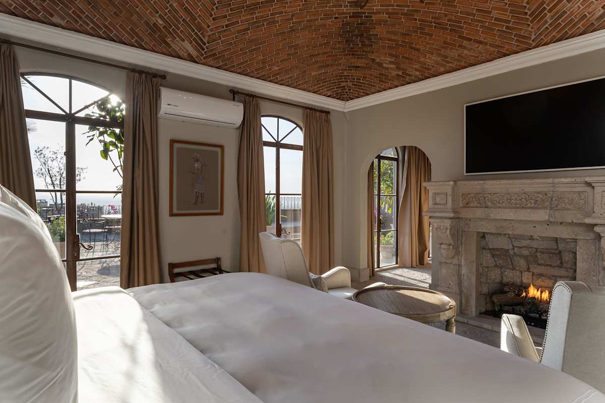 Casa Faroles, Designer 7BR Villa with Pool Jacuzzi & Full Staff 26