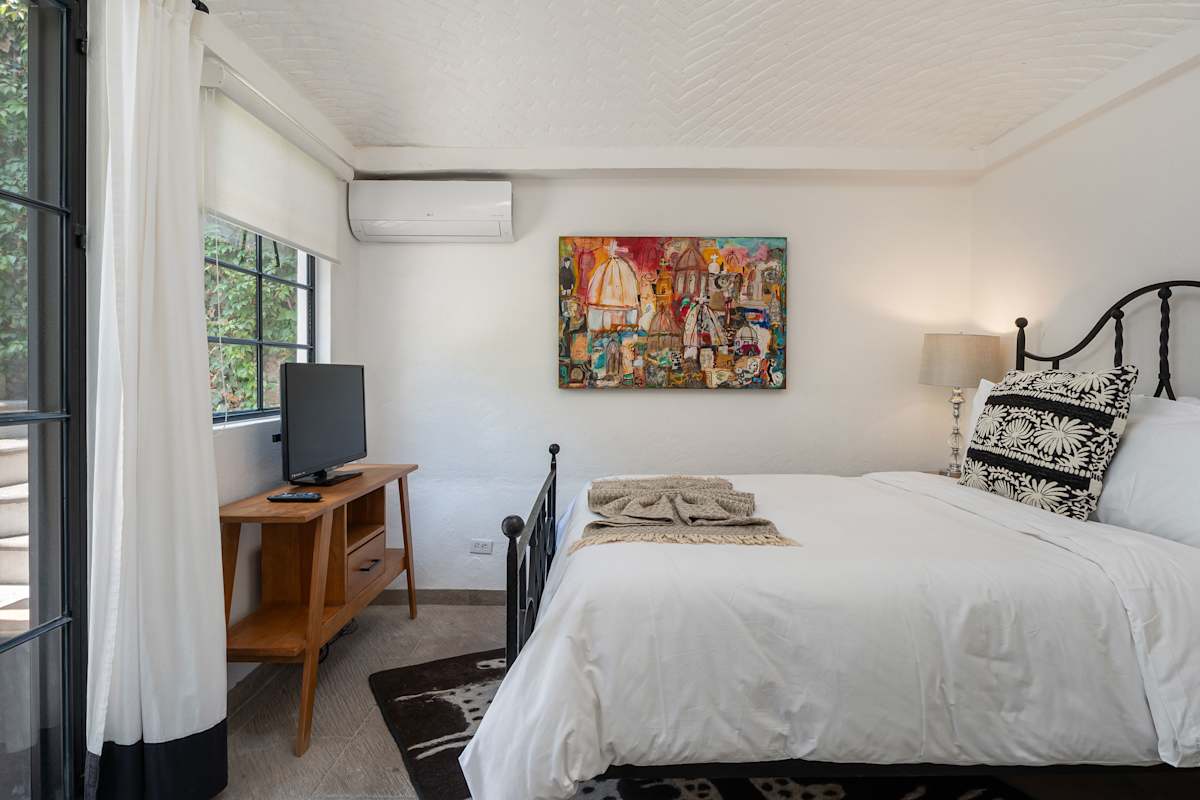 Casa Jari, 2BR Centro Home with Rooftop Terrace 22