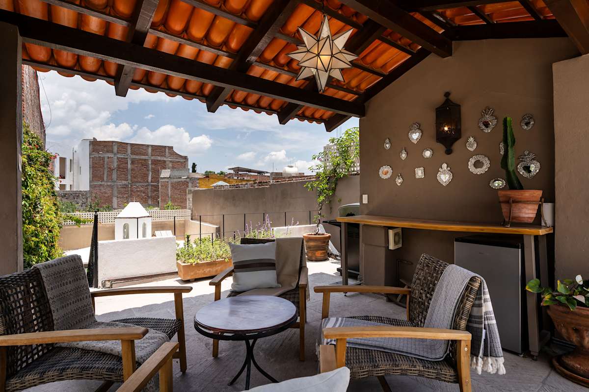 Casa Jari, 2BR Centro Home with Rooftop Terrace 29