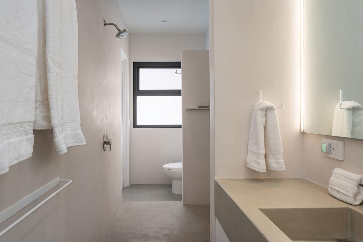 Casa Altamira: Stylish 1BR w/ City Views in Centro · photo 15