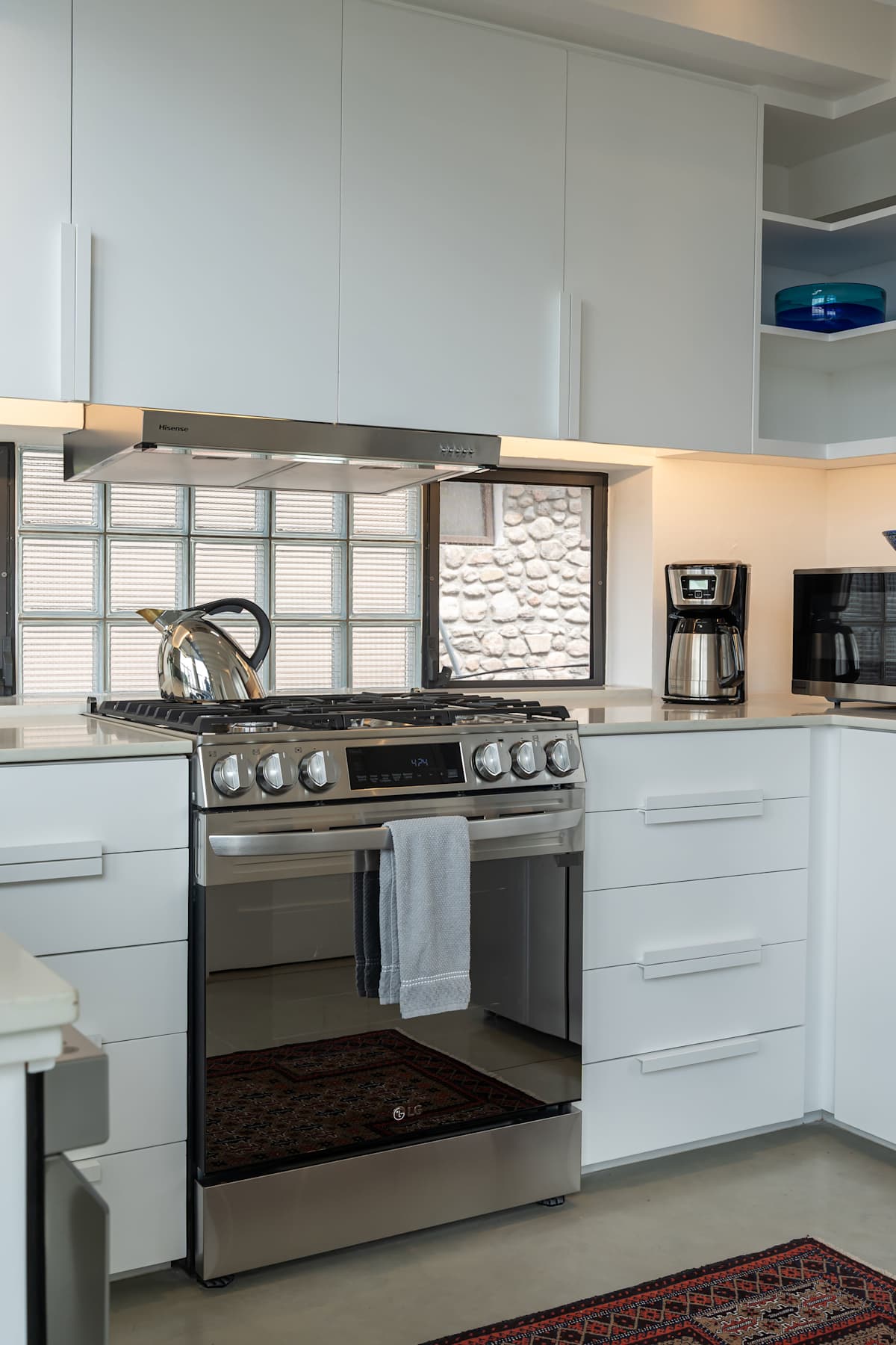 Casa Altamira: Stylish 1BR w/ City Views in Centro · photo 32