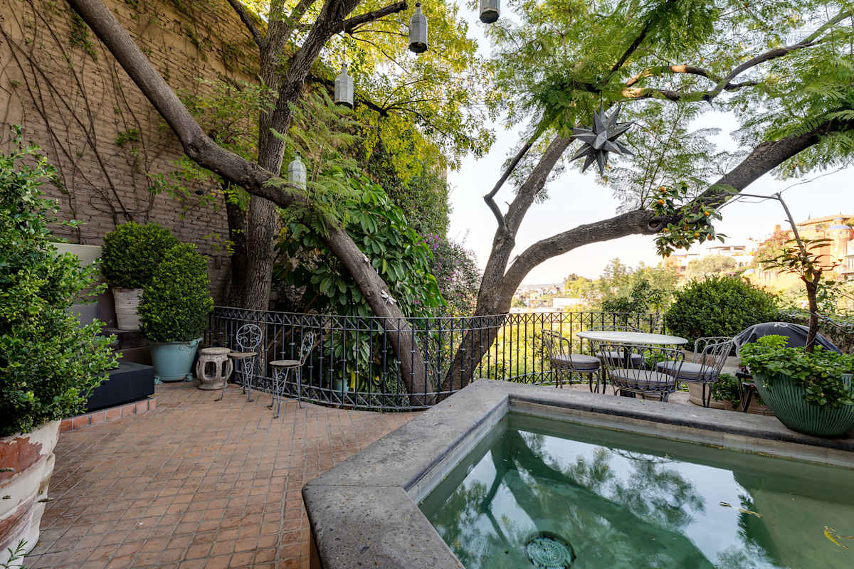 Casa Libélula – 3BR with Rooftop, Hot Tub & Views 4
