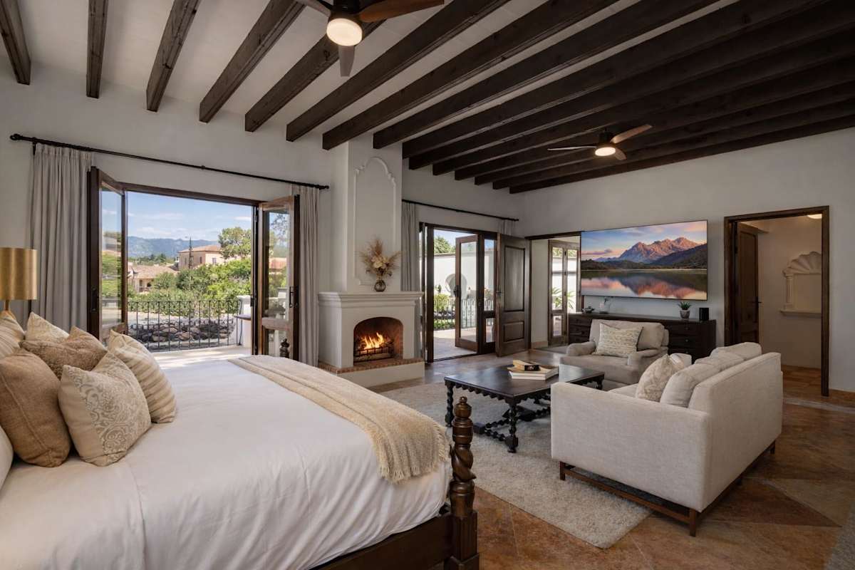 Casa Rose, 6BR Estate with Private Pool & Rooftop 5