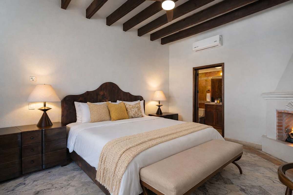 Casa Rose, 6BR Estate with Private Pool & Rooftop 22