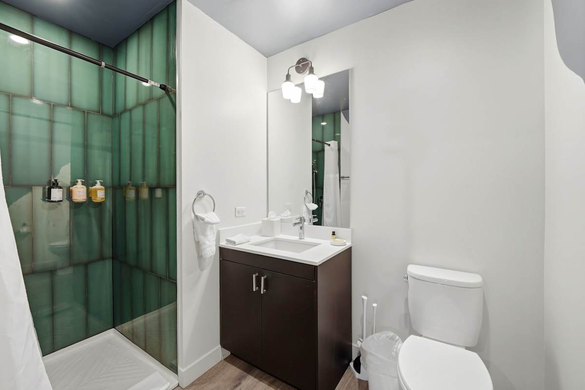 Four-bedroom, 3rd floor, photo 15 of 45