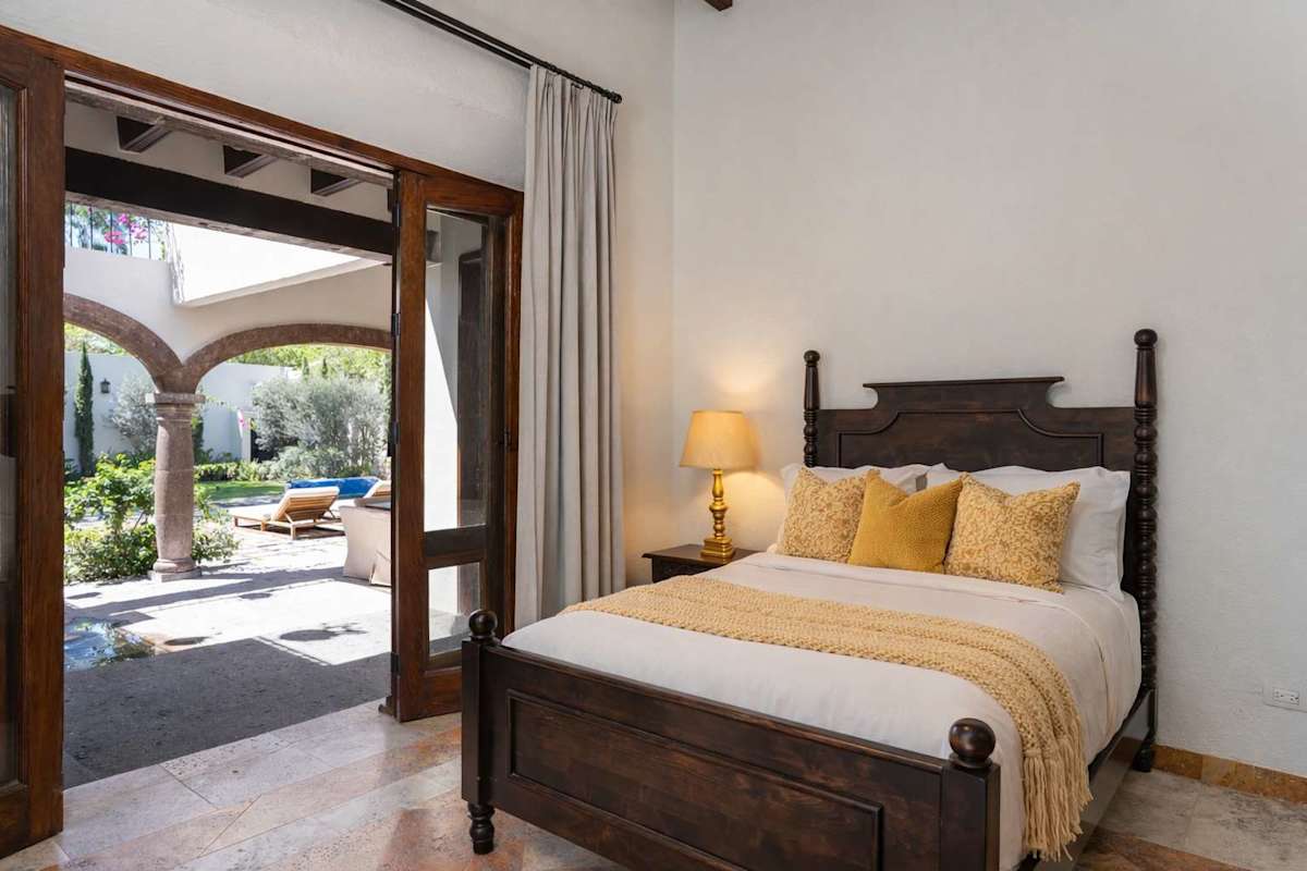 Casa Rose, 6BR Estate with Private Pool & Rooftop 27
