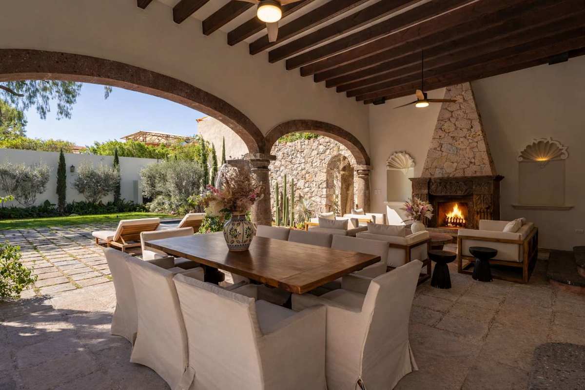 Casa Rose, 6BR Estate with Private Pool & Rooftop 35