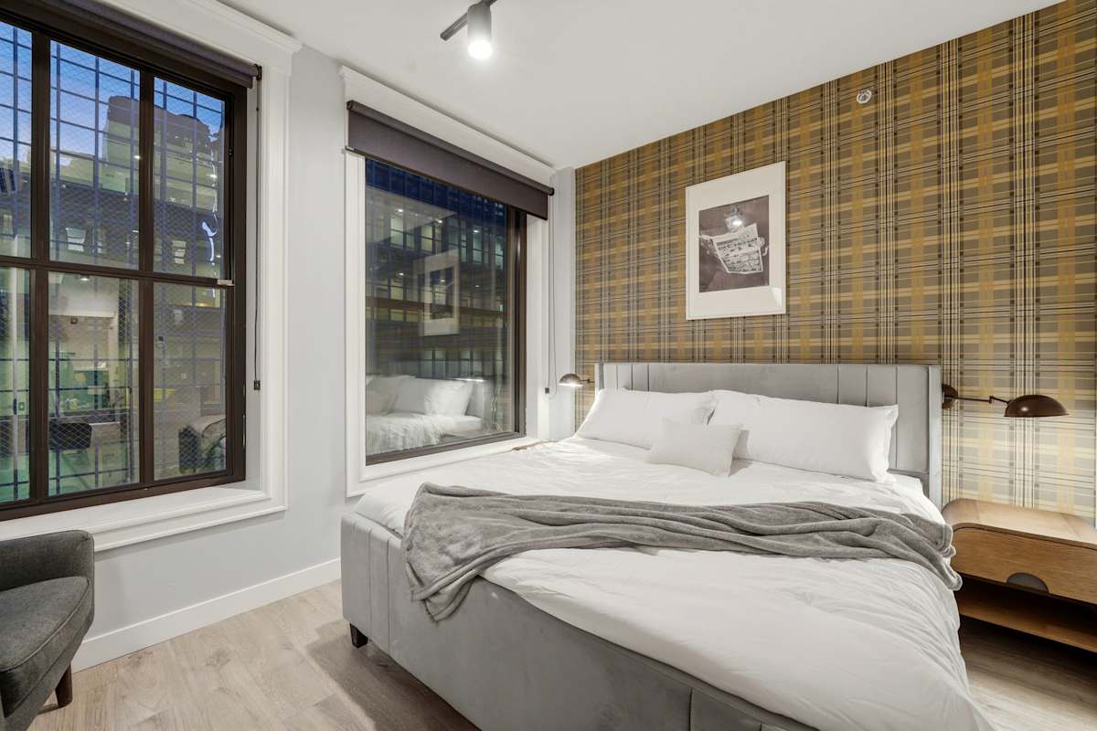 Four-bedroom, 9th floor, photo 15 of 41