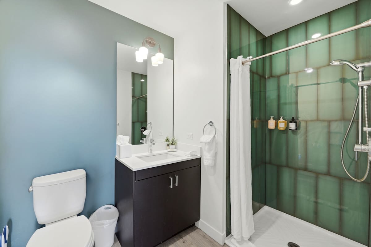Four-bedroom, 9th floor, photo 21 of 41