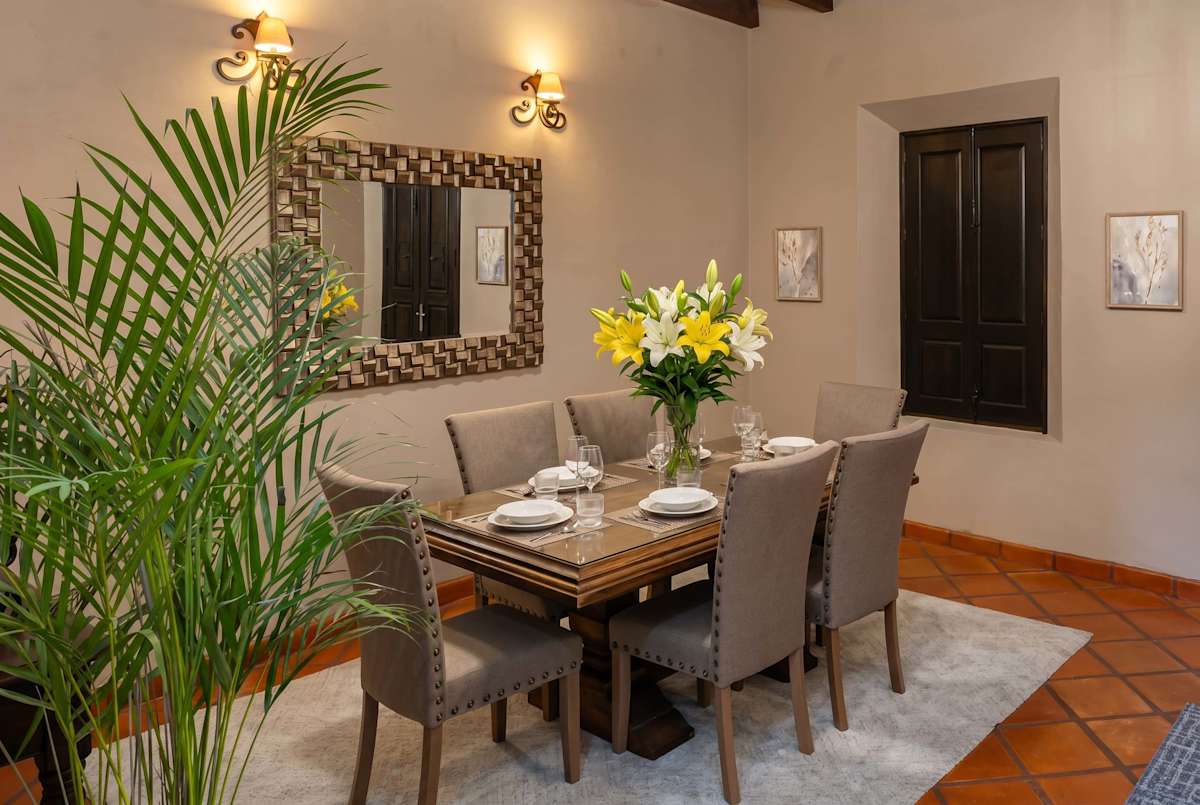 Casa Mimosa, 3BR Retreat with Rooftop & City Views 7