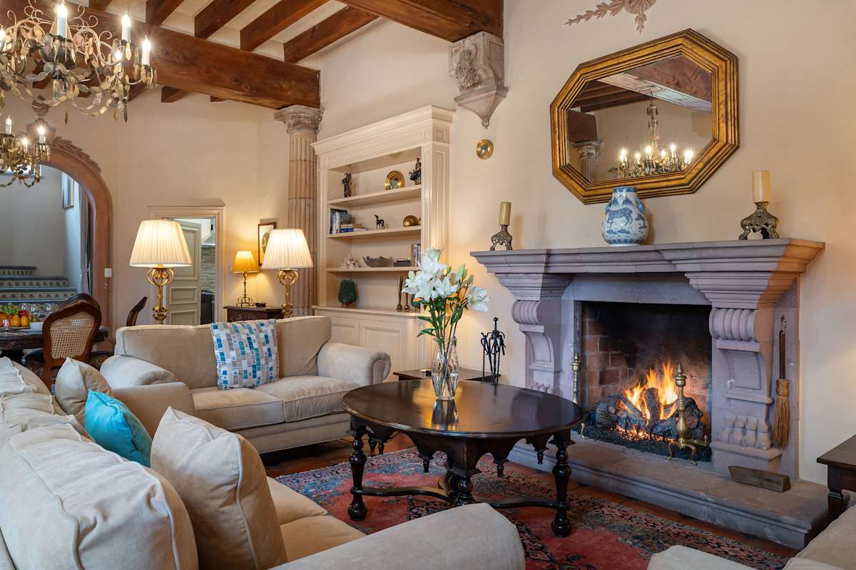 Casa Inspiración, 6BR Grand Estate w/ Lush Gardens · photo 7