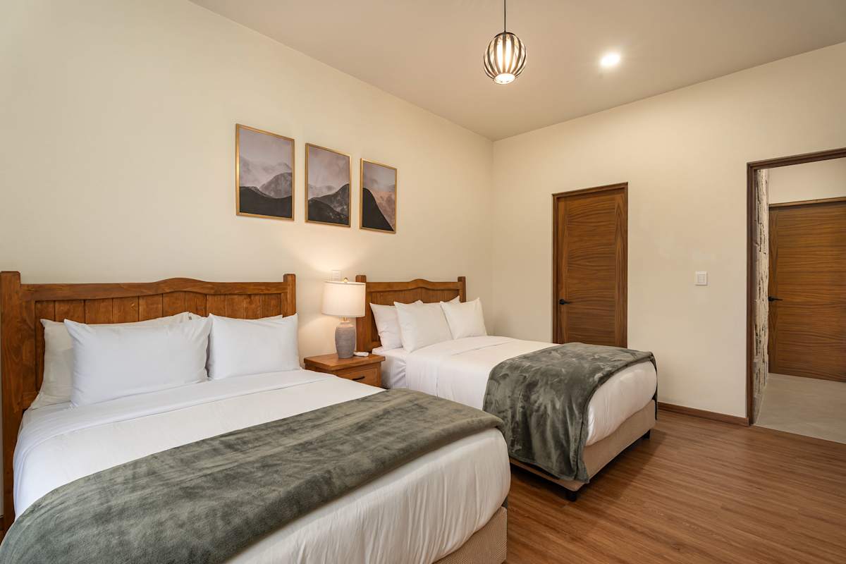 Malanquin Golf Community, 4BR Modern Home w/ Pool 28