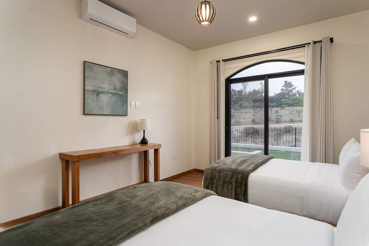 Malanquin Golf Community, 4BR Modern Home w/ Pool 27