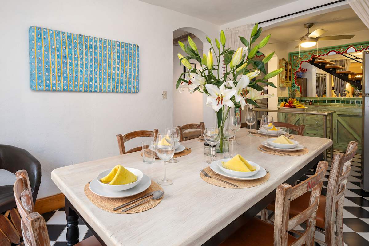 The Bird House, 2BR Artistic Retreat for Creatives · photo 9