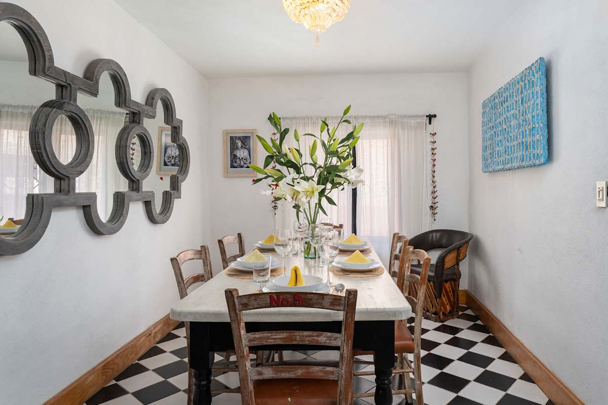 The Bird House, 2BR Artistic Retreat for Creatives · photo 8