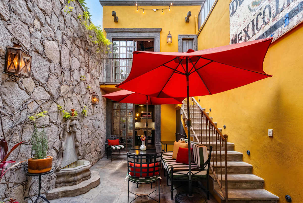 Casa Esperanza, 2BR Colonial Charm w/ Sunset Views · photo 13