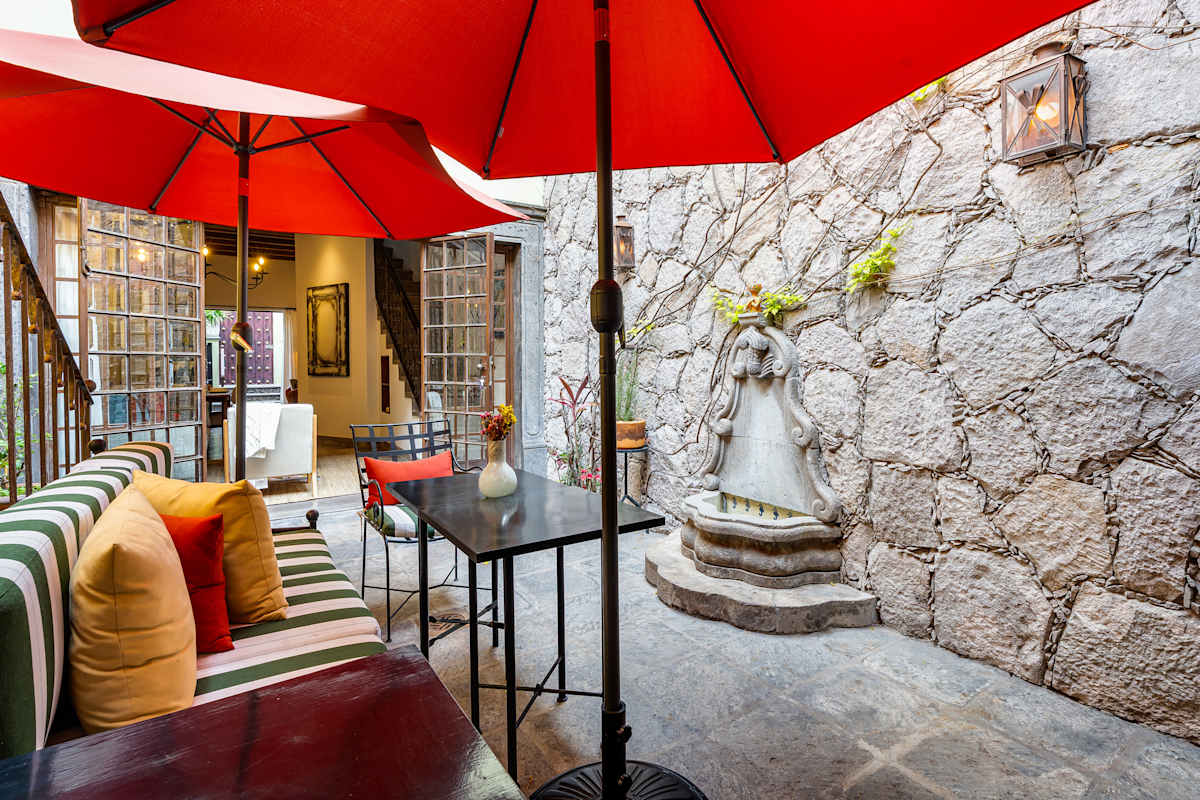 Casa Esperanza, 2BR Colonial Charm w/ Sunset Views · photo 12