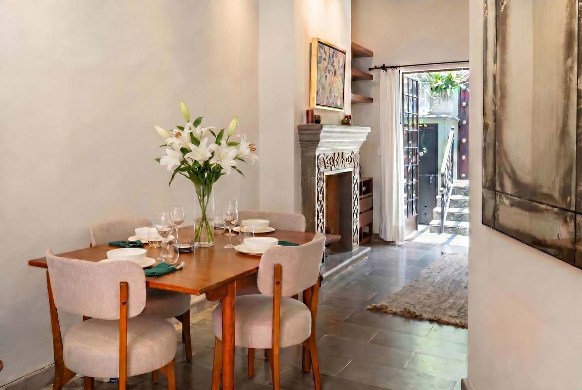 Casa Esperanza, 2BR Colonial Charm w/ Sunset Views · photo 9