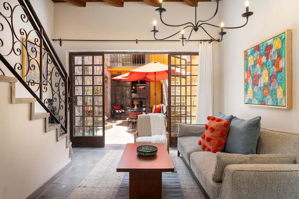 Casa Esperanza, 2BR Colonial Charm w/ Sunset Views · photo 10