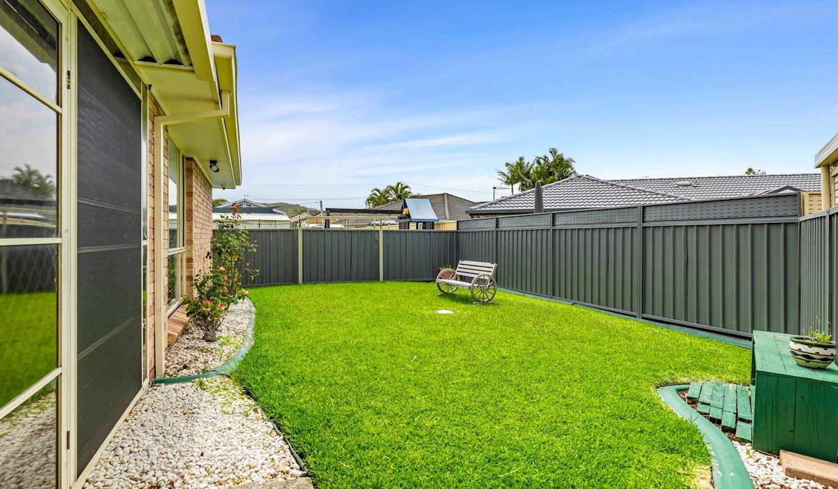 Caves Beach House