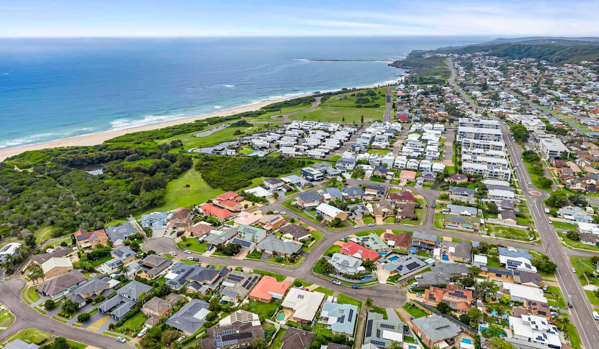 Caves Beach House