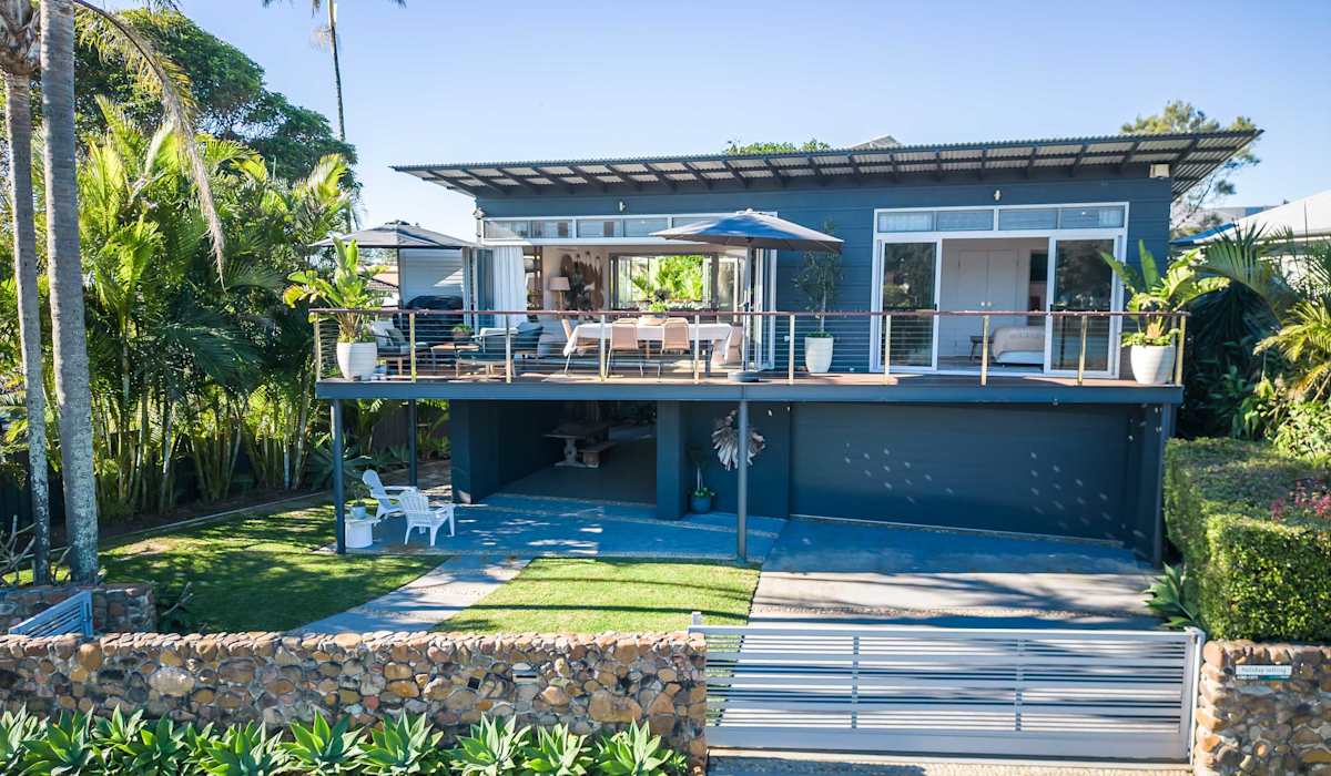 Lake House