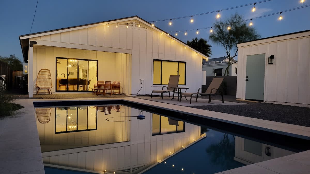Modern Living in PHX · Arizona Charm