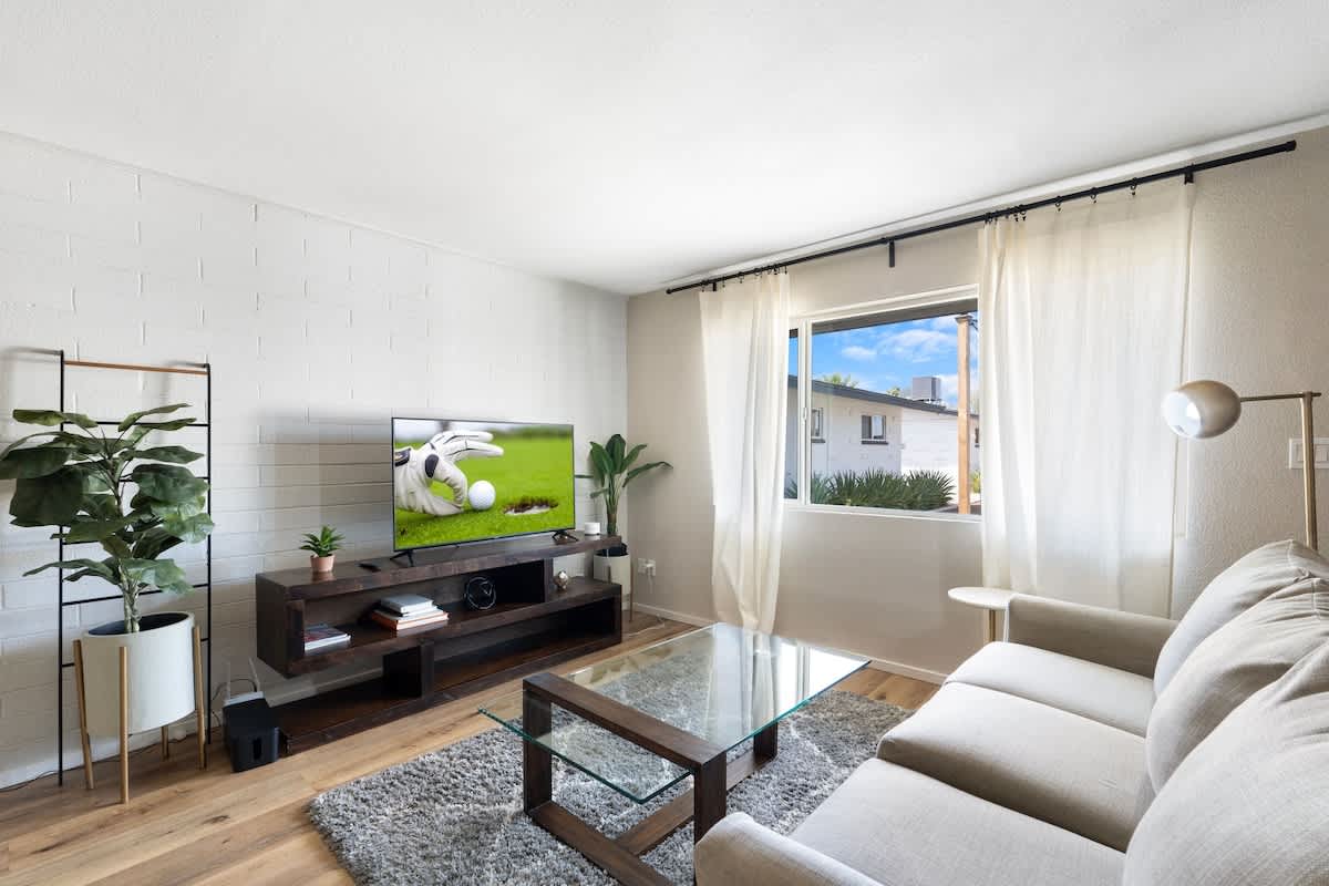 Fashion Square Apt6 · SWVillage · Scottsdale · 8Plex
