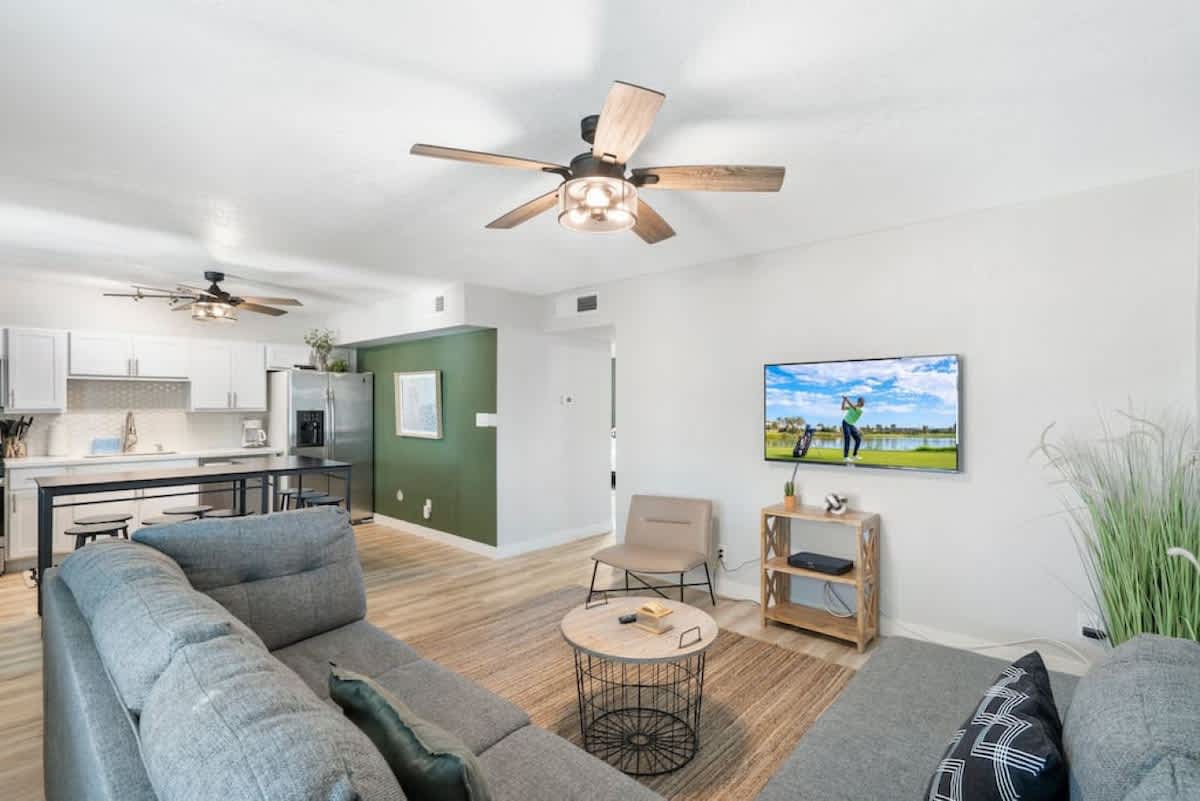 Chic Scottsdale Apt 3 · FashionSquare · OldTown · 4Plex