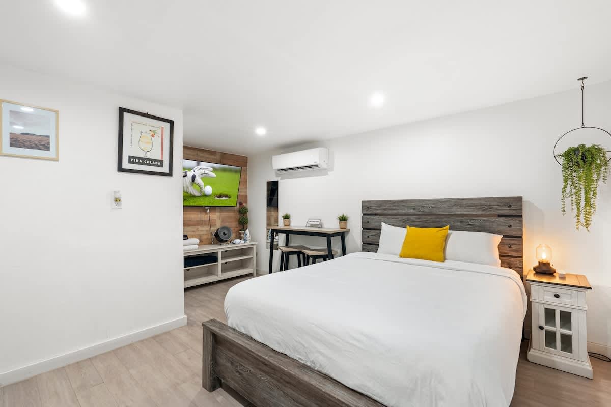 Adorable Guesthouse/Studio in Central Phoenix