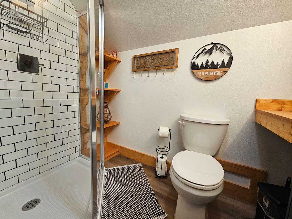 Cabin 8