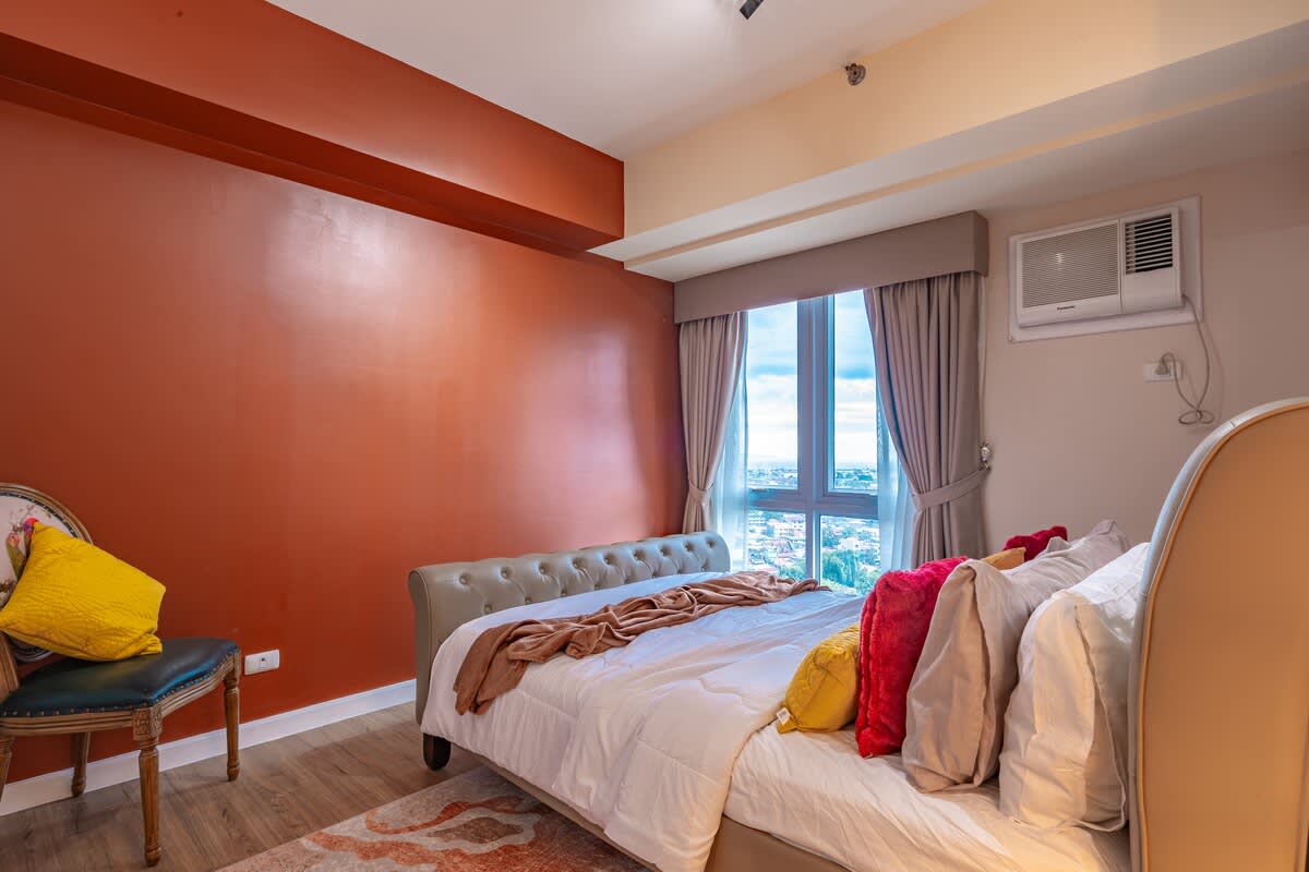 Spacious 2BR with Skyline Views · Abreeza, Davao City — photo 20